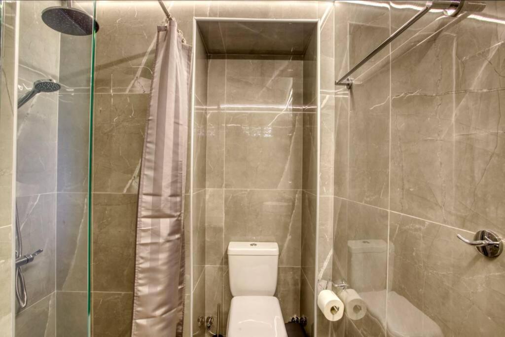 Plaka Filotheis House B Апартаменты