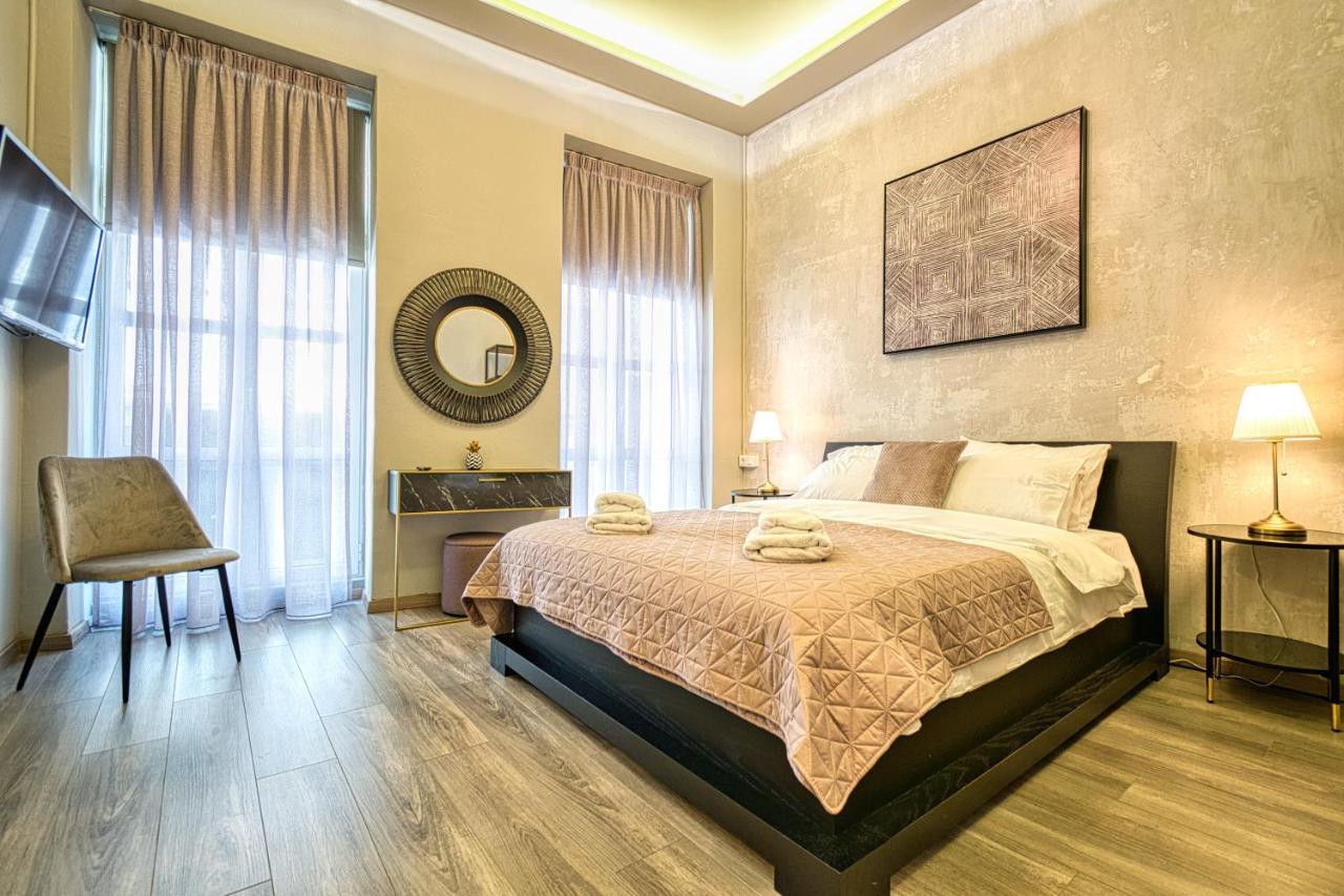 Appartement Plaka Filotheis House B